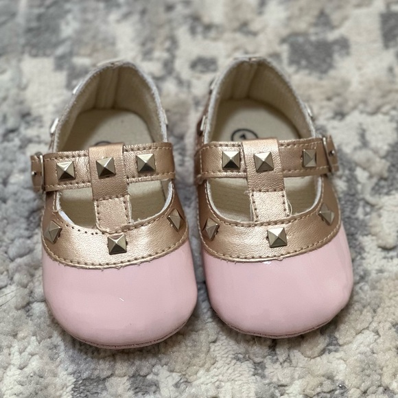 Valentino Other - COPY - Pink Patent leather rock stud baby flats
